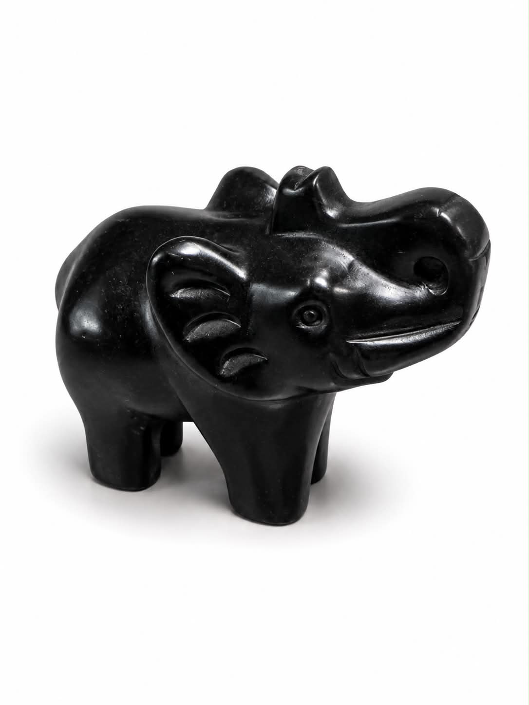 éléphant en obsidienne